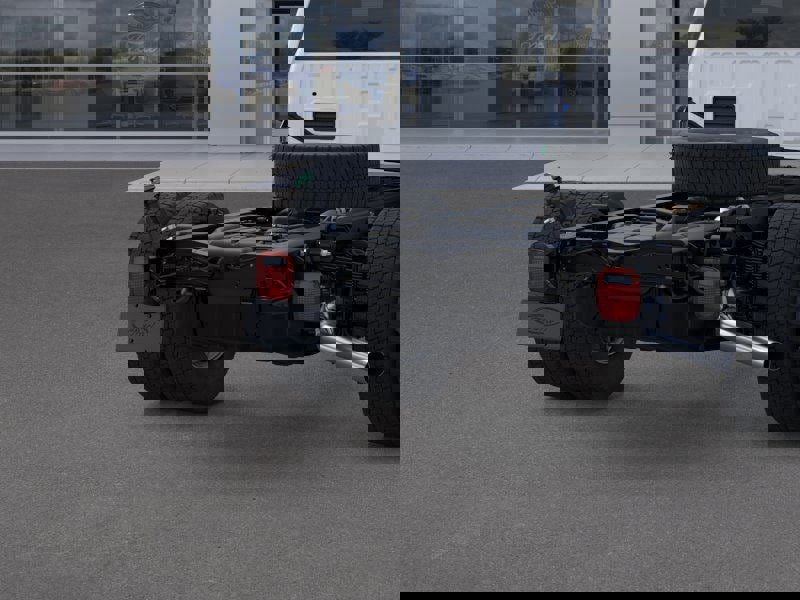 New 2026 Ford F550 4x4 Regular Cab Super Duty w/ XL Chrome Package image 21