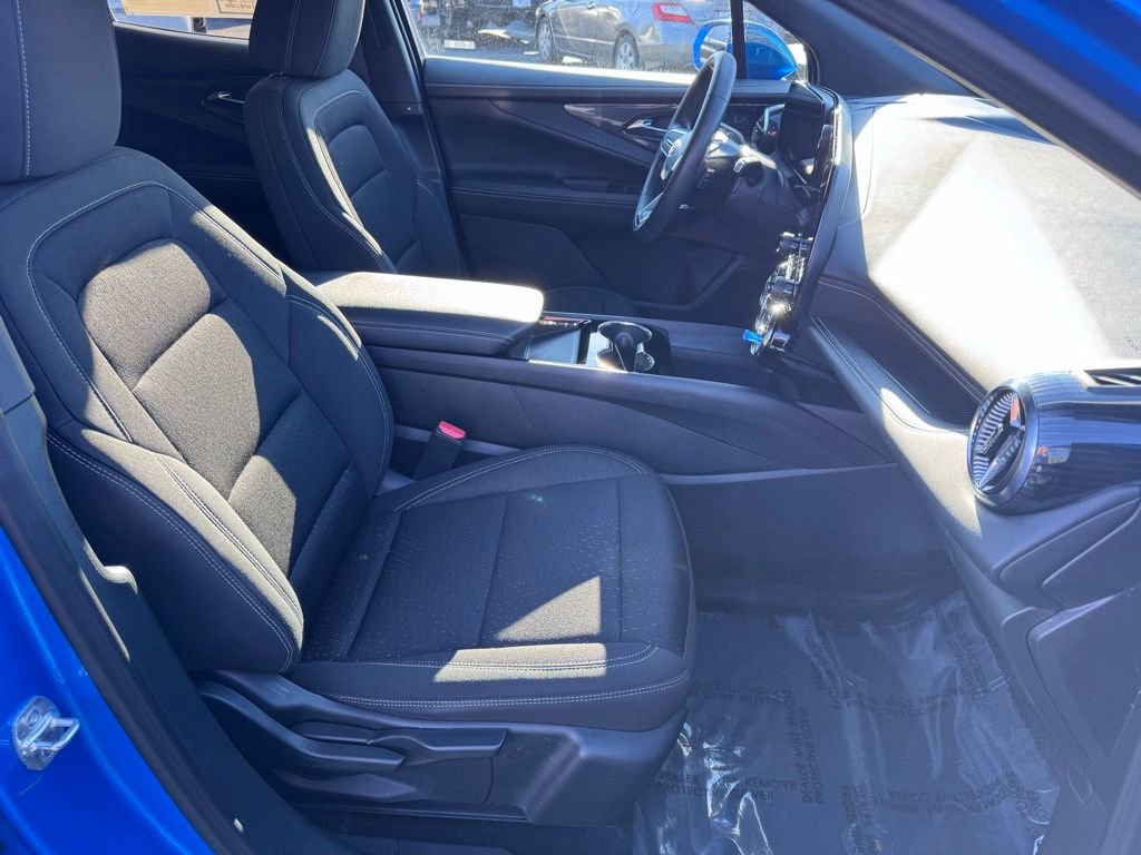 Used 2025 Chevrolet Blazer EV LT image 25