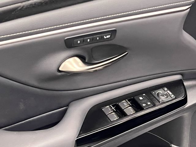 Used 2024 Lexus ES 300h w/ Premium Package image 10