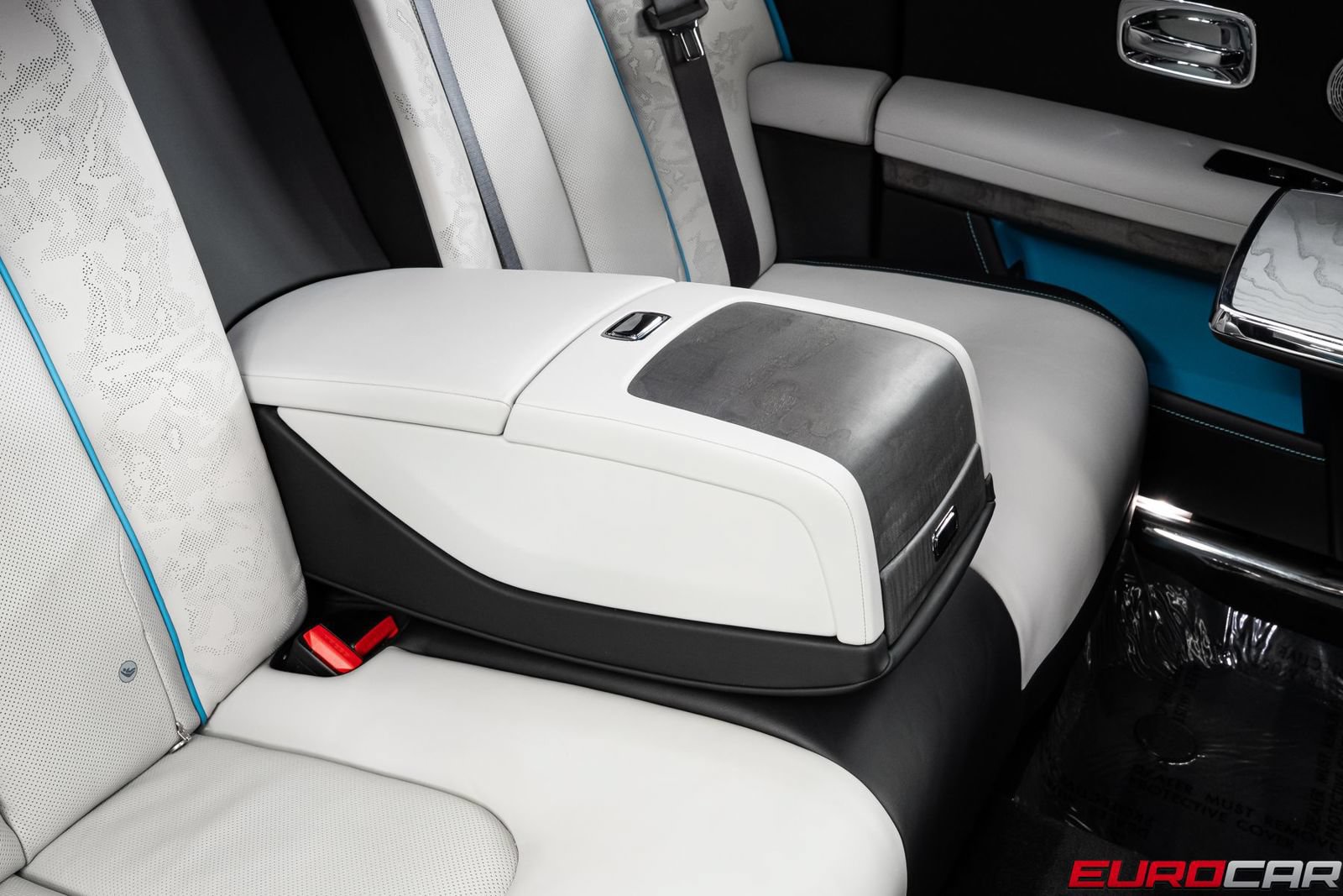 Used 2025 Rolls-Royce Ghost AWD/4WD image 41