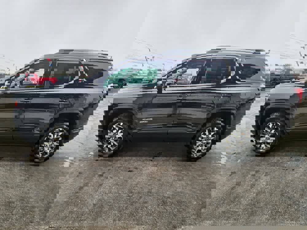 Used 2023 GMC Acadia SLT image 6