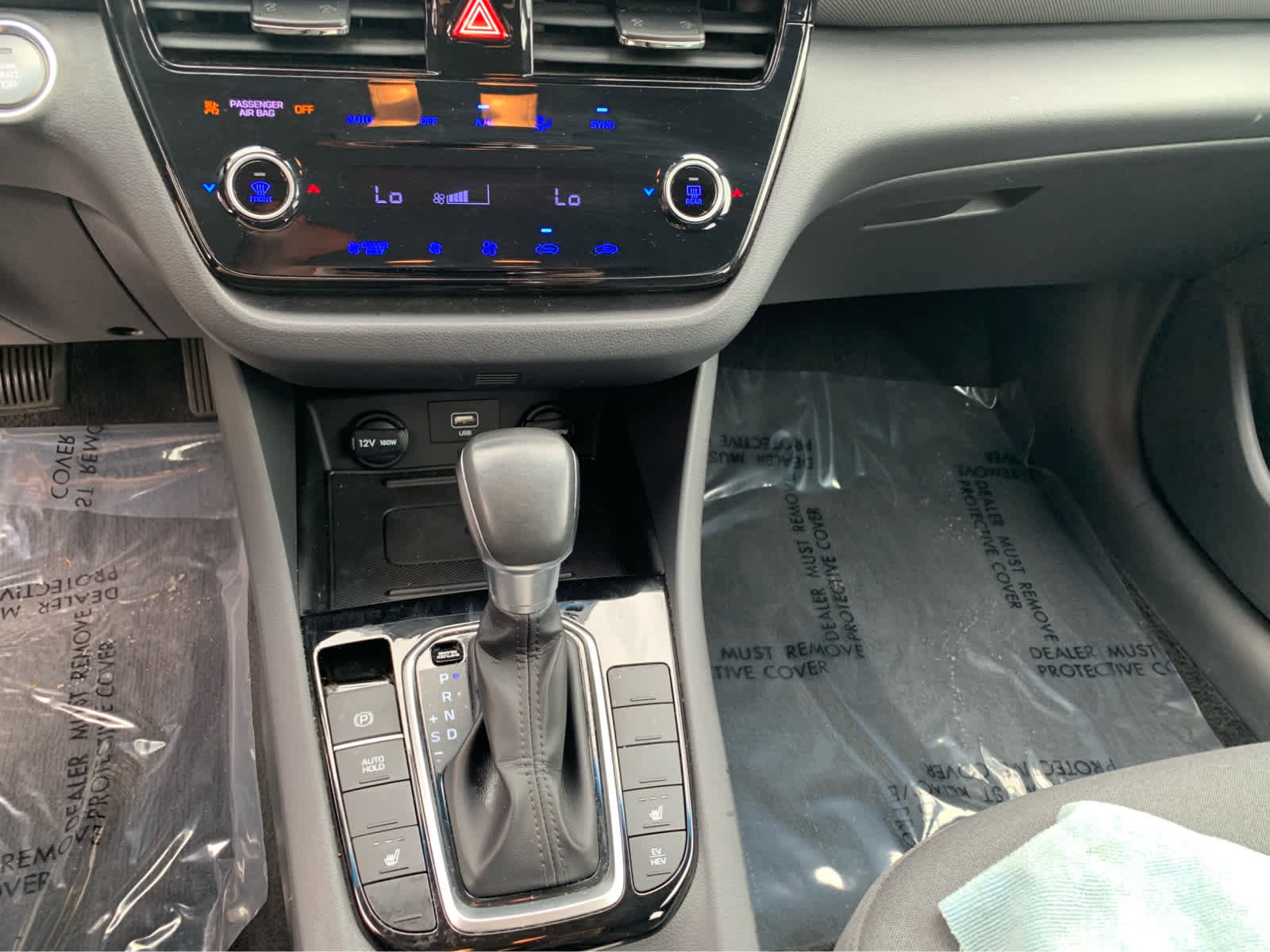 Used 2021 Hyundai Ioniq SEL FWD image 19
