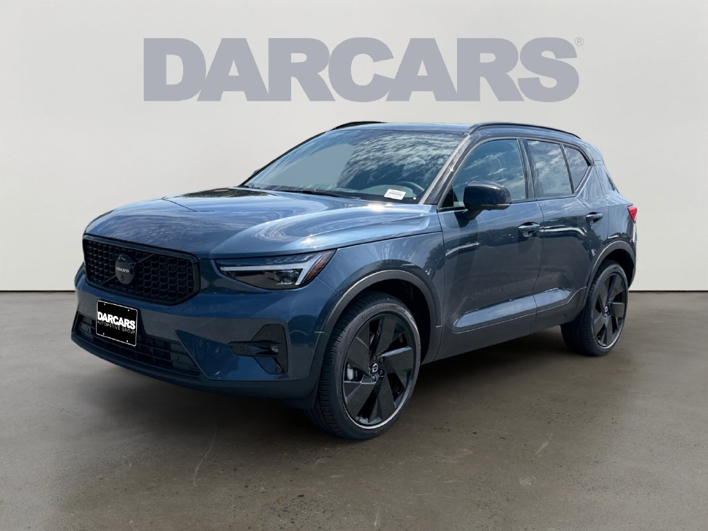 New 2026 Volvo XC40 B5 Ultra w/ Climate Package AWD/4WD image 2