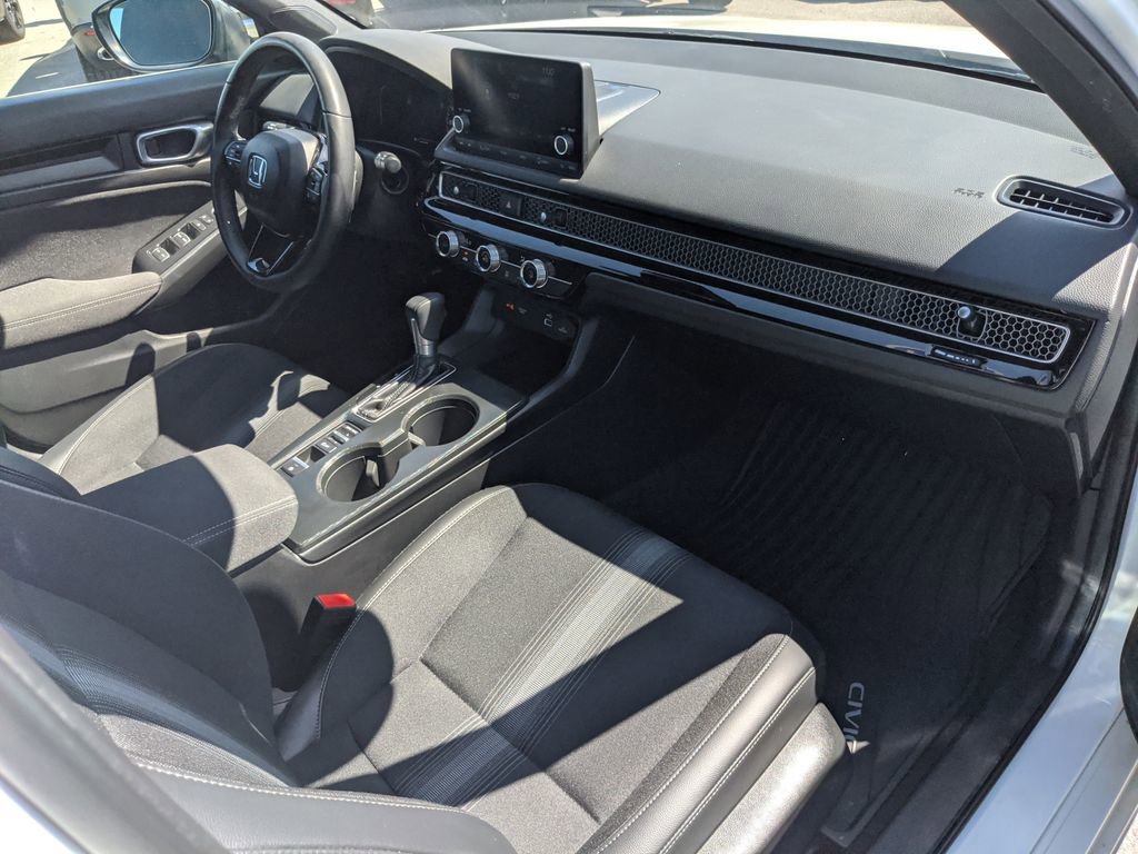 Used 2024 Honda Civic Sport image 13