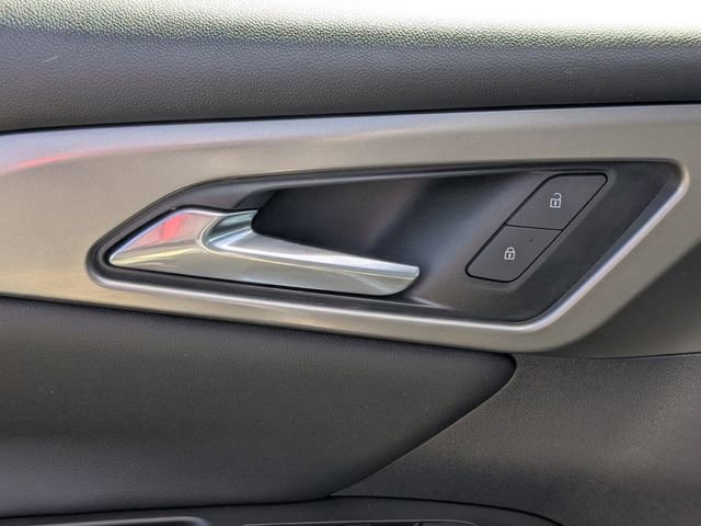 Used 2024 Chevrolet Traverse LT image 13