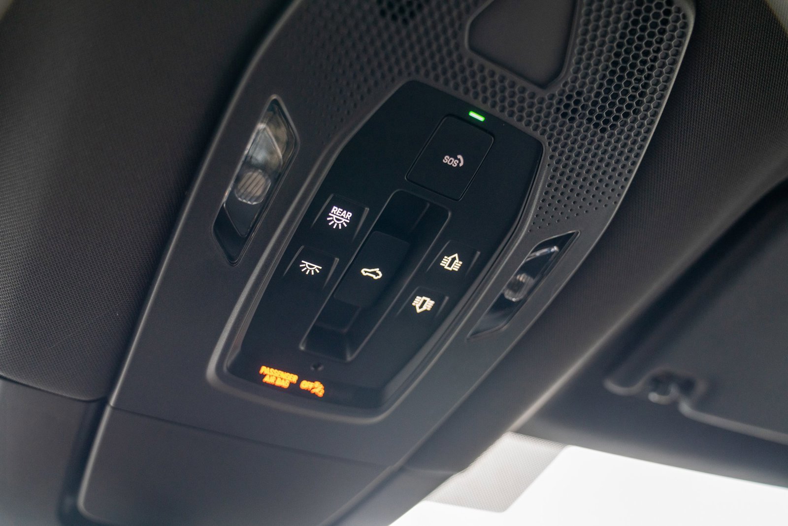 New 2025 Porsche Macan 4S Electric image 23