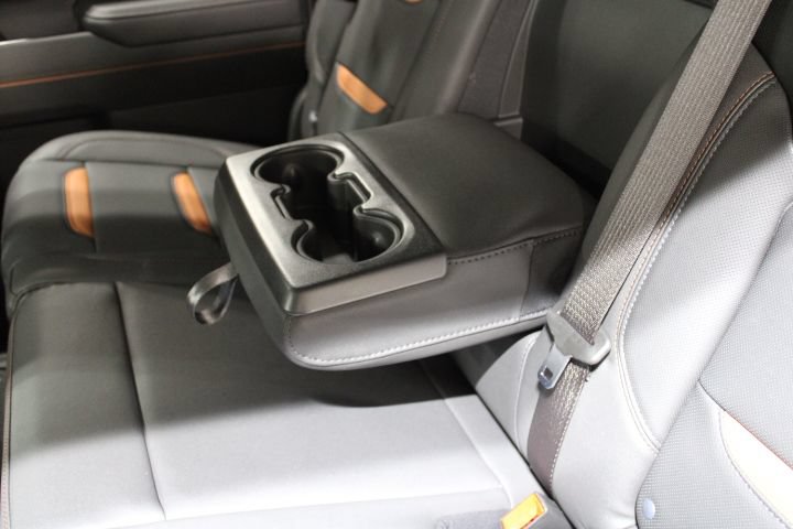 New 2026 GMC Sierra 1500 AT4 w/ Technology Package AWD/4WD image 25