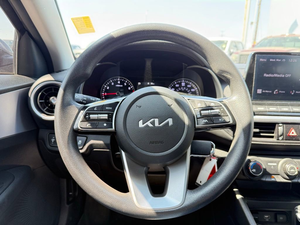 Used 2024 Kia Forte LXS w/ LXS Technology Package FWD image 13