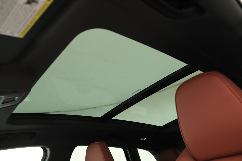 New 2025 Audi SQ5 Premium Plus image 25