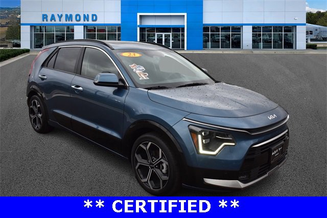 Certified 2023 Kia Niro SX Touring
