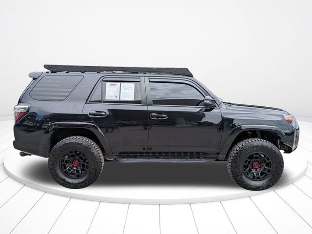 Used 2021 Toyota 4Runner Venture w/ Moonroof Package AWD/4WD image 3