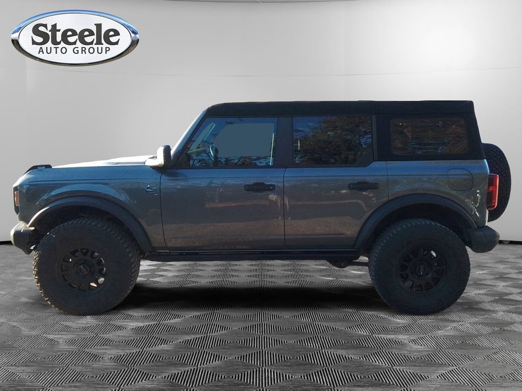 Used 2024 Ford Bronco Black Diamond image 2