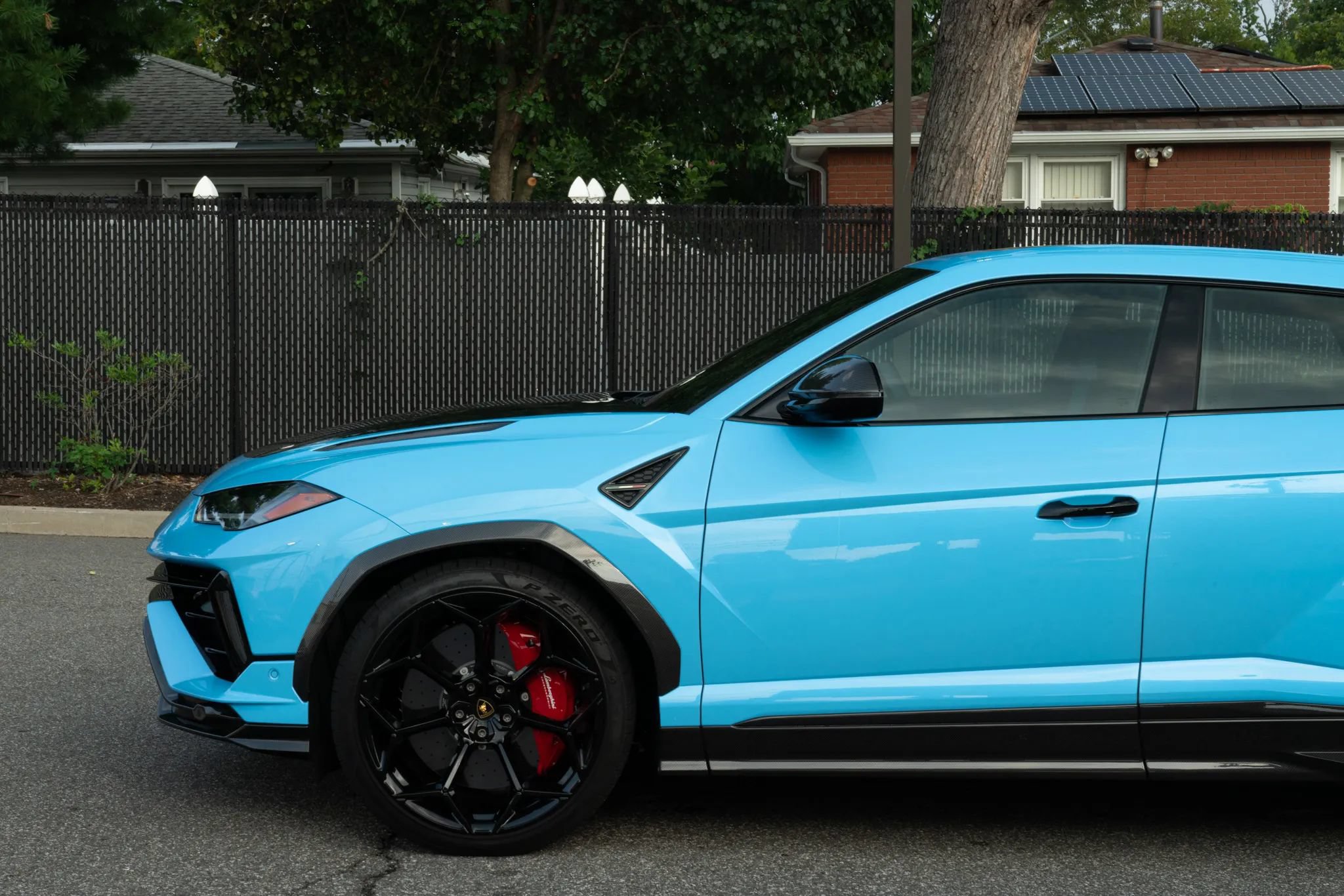 Used 2024 Lamborghini Urus Performante AWD/4WD image 40