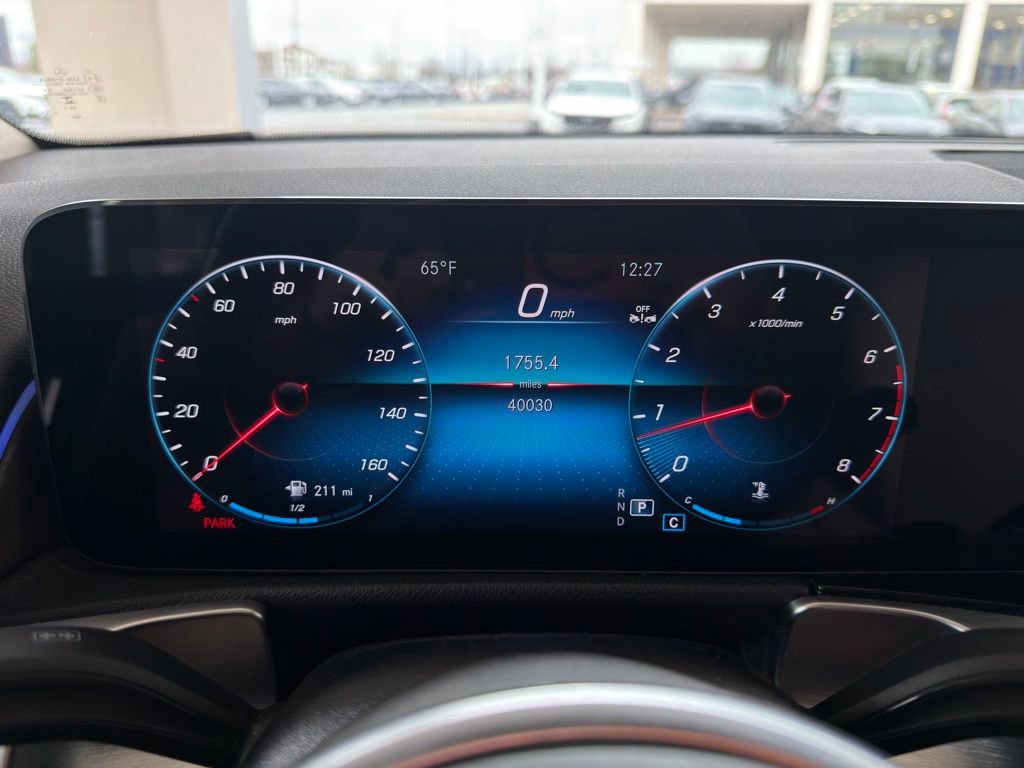 Used 2023 Mercedes-Benz GLB 250 4MATIC image 28