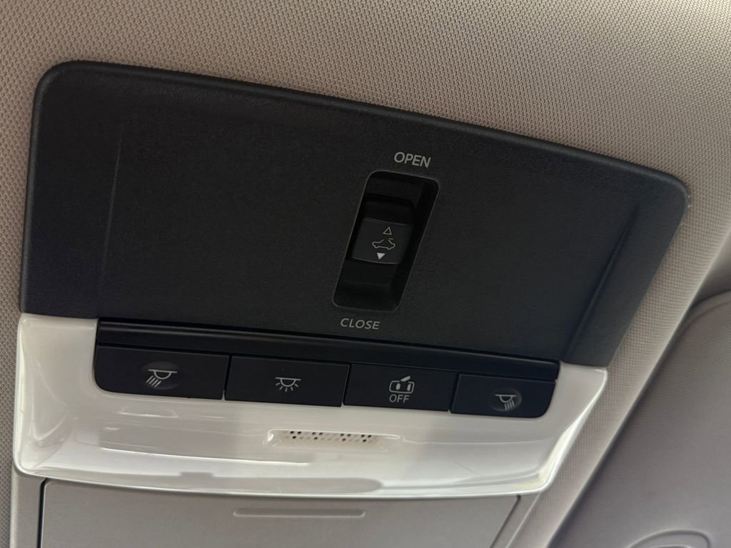 Used 2019 Nissan Altima 2.5 SR w/ SR Premium Package AWD/4WD image 29