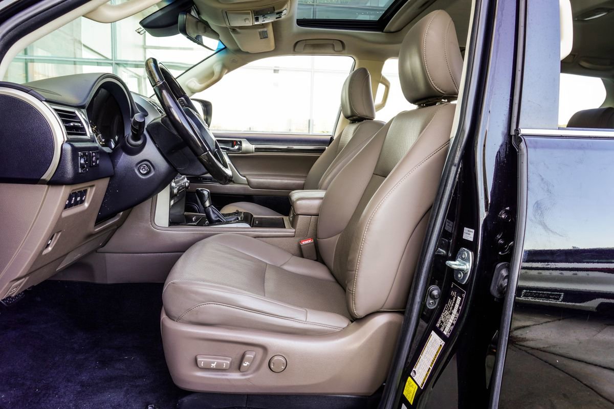 Used 2021 Lexus GX 460 Premium image 35