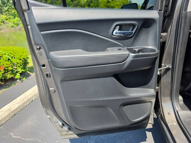Used 2023 Honda Ridgeline RTL-E image 37