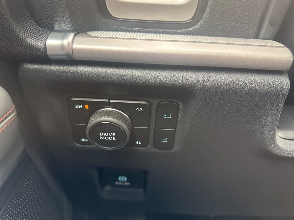 New 2025 Ford Expedition Max Active image 14