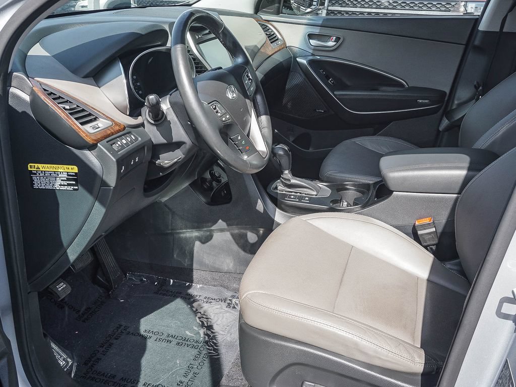 Used 2018 Hyundai Santa Fe Limited FWD image 17