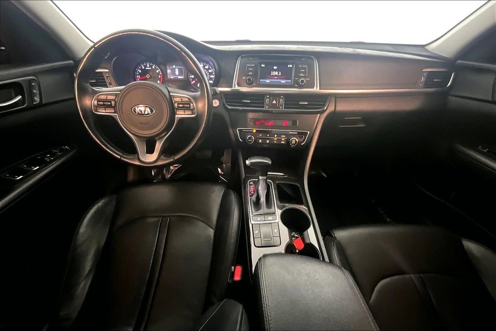 Used 2016 Kia Optima EX FWD image 15