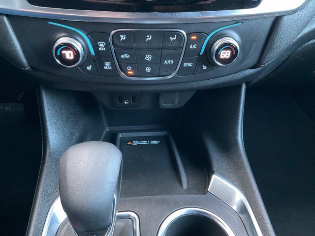 Used 2023 Chevrolet Traverse LT AWD/4WD image 13