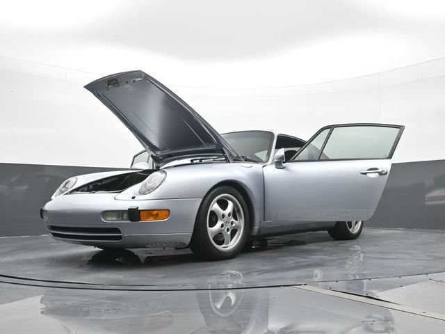 Used 1995 Porsche 911 Carrera RWD image 25