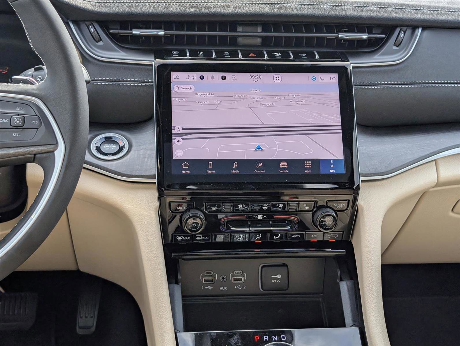 New 2025 Jeep Grand Cherokee Limited w/ Luxury Tech Group II image 30