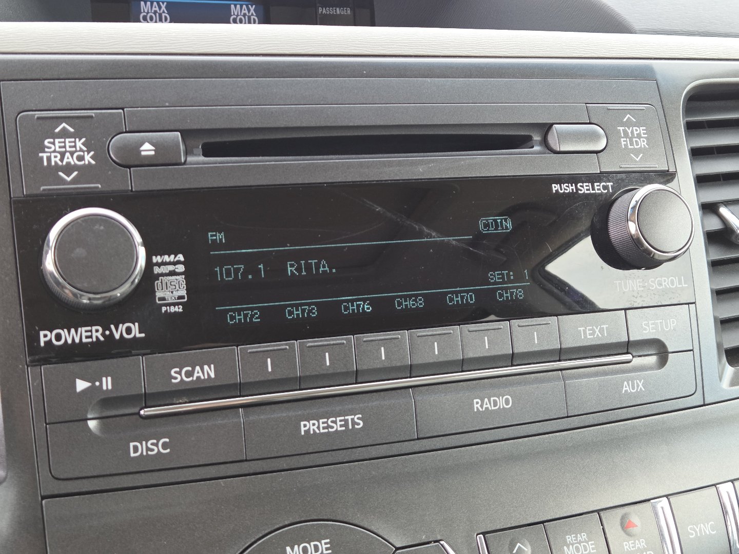 Used 2013 Toyota Sienna XLE FWD image 4
