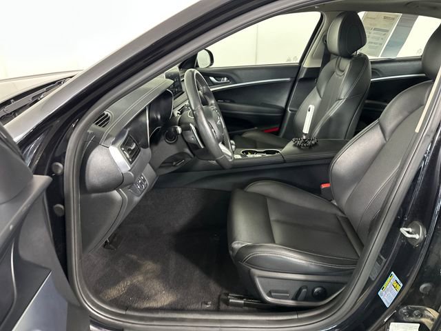 Used 2021 Genesis G70 2.0T Sport image 11
