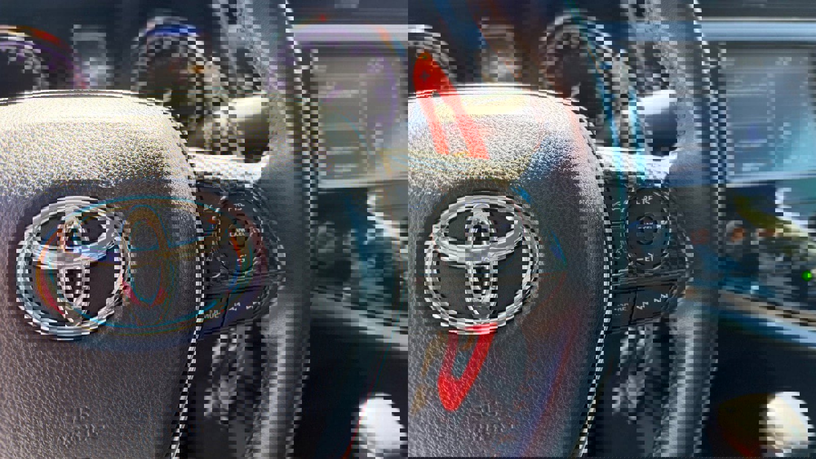 Used 2020 Toyota Camry SE image 29