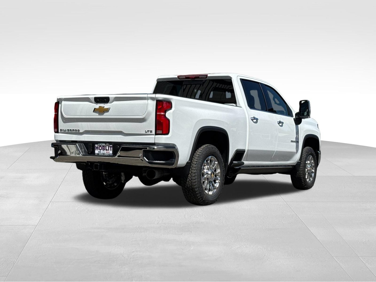 New 2026 Chevrolet Silverado 2500 LTZ w/ LTZ Premium Package AWD/4WD image 3