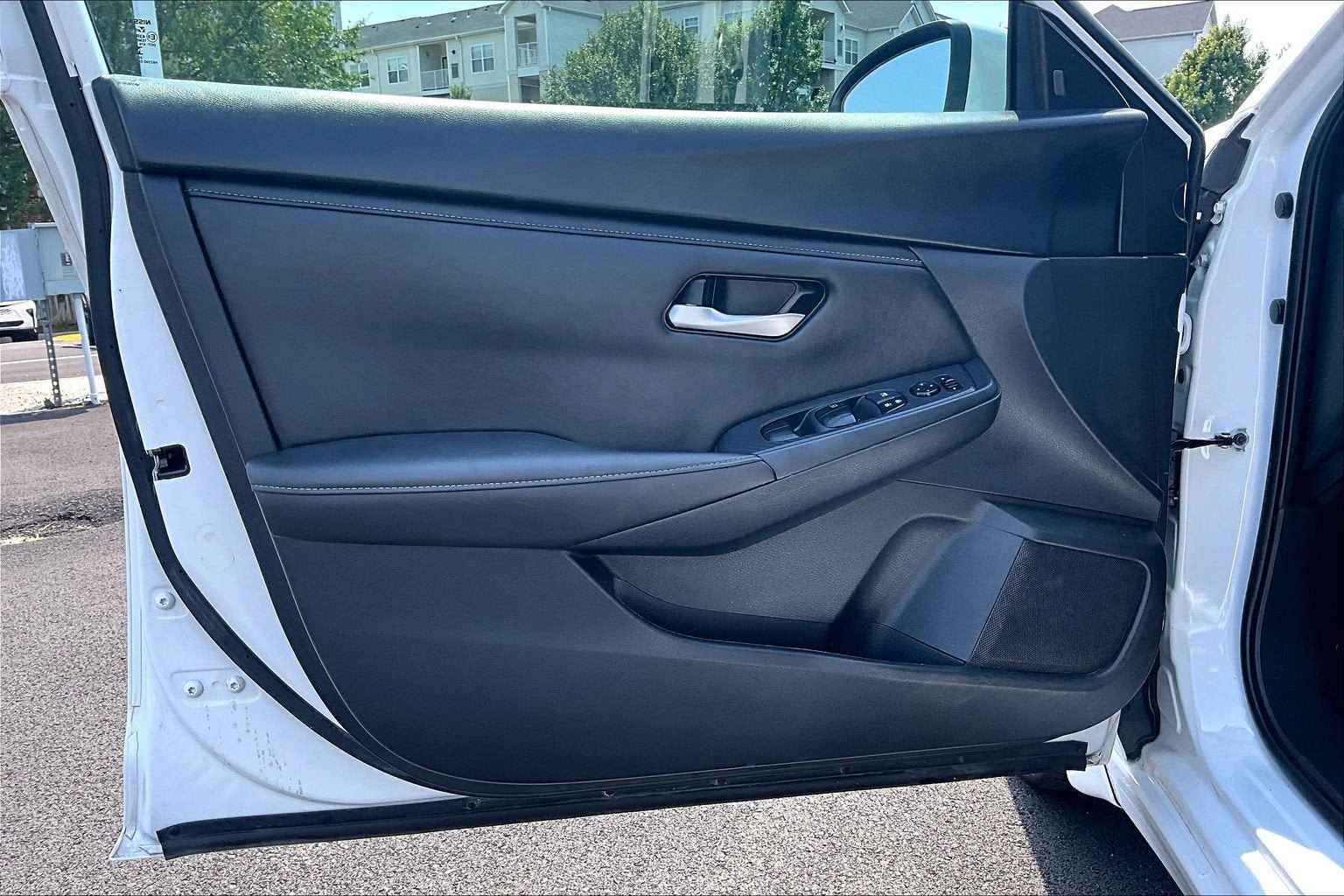 Used 2023 Nissan Sentra SV w/ All-Weather Package FWD image 21