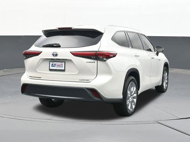 Used 2020 Toyota Highlander Limited FWD image 12
