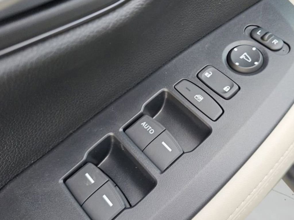 New 2026 Honda HR-V LX image 25