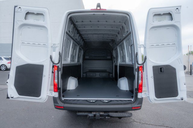 New 2025 Mercedes-Benz Sprinter 2500 image 9