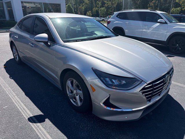 Used 2020 Hyundai Sonata SE FWD image 2