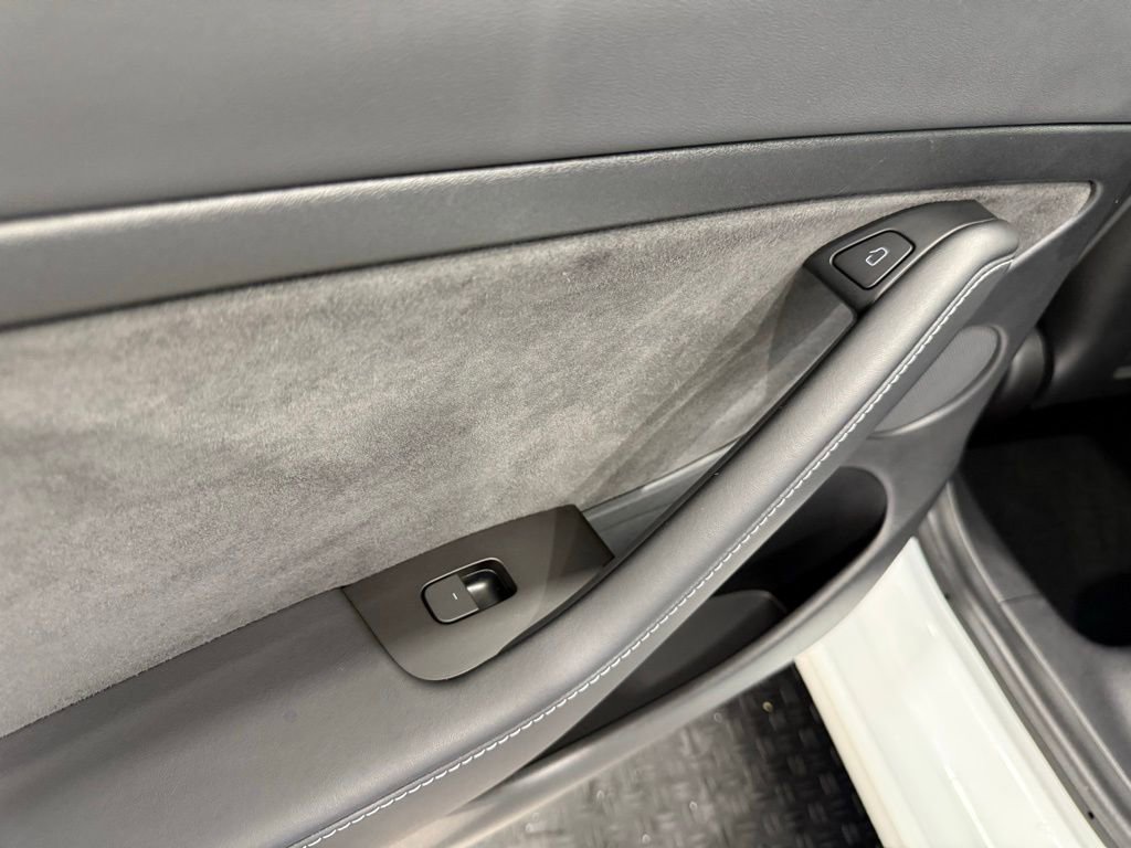 Used 2022 Tesla Model 3 image 19