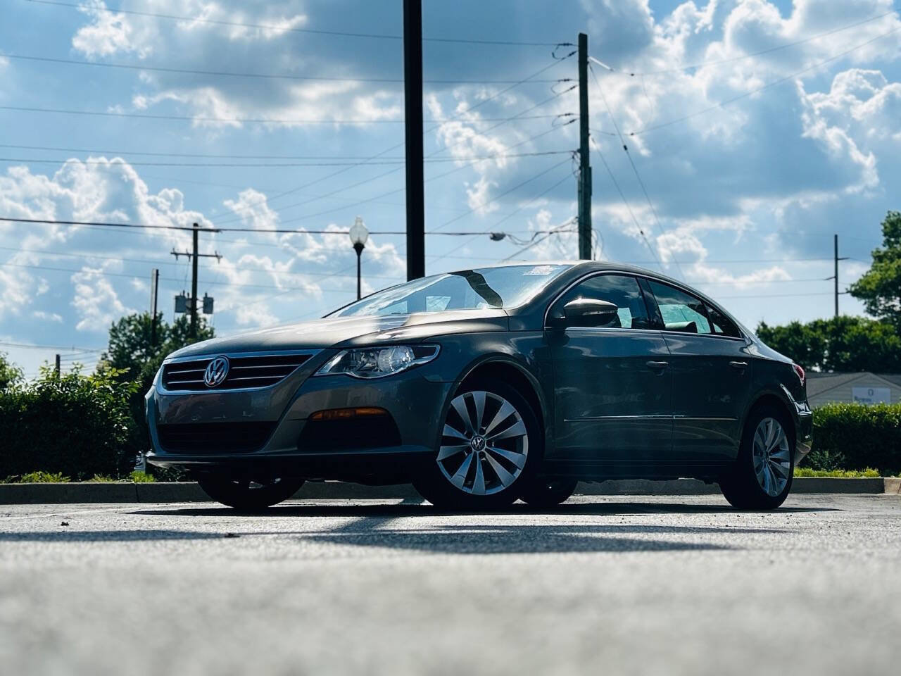 Used 2012 Volkswagen CC Sport FWD image 2