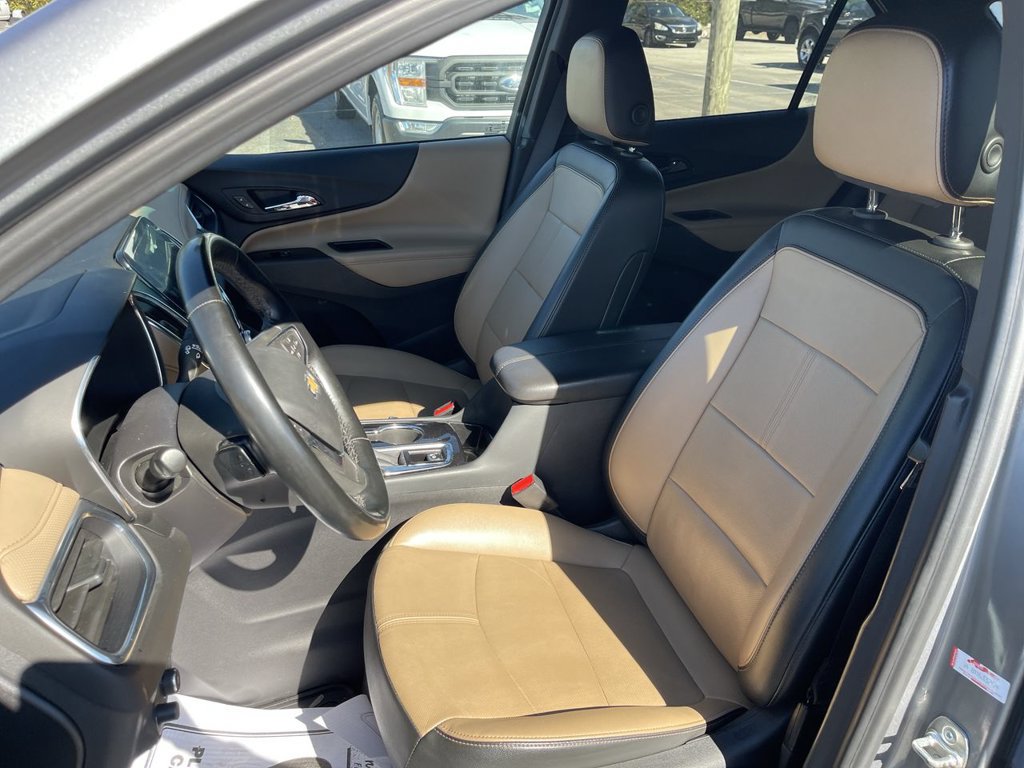 Used 2024 Chevrolet Equinox Premier AWD/4WD image 11