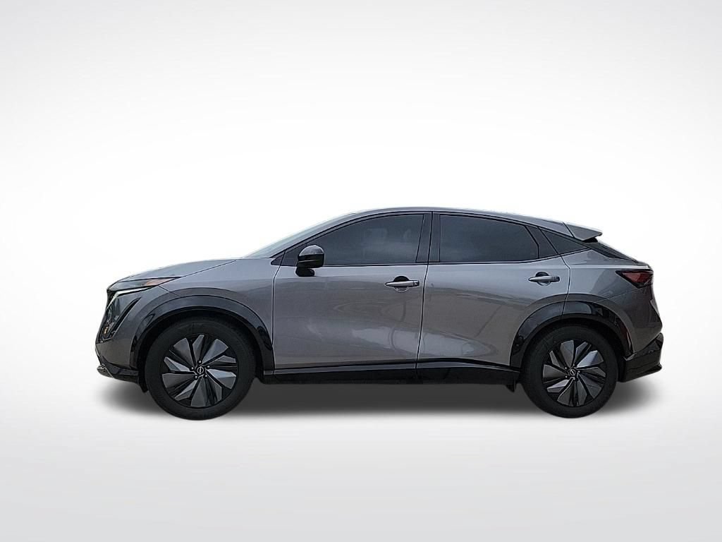Used 2023 Nissan Ariya AWD video 2