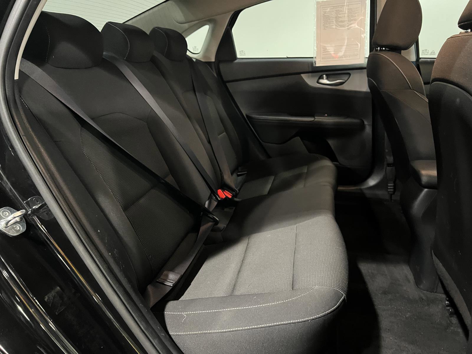 Used 2021 Kia Forte LXS image 31