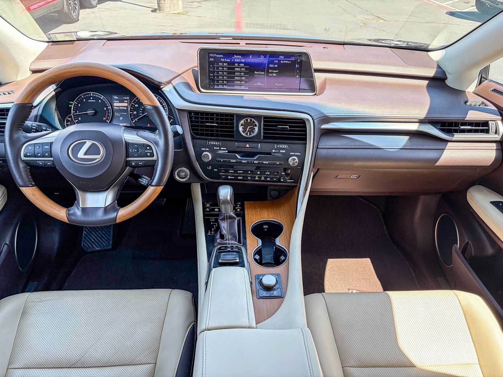 Used 2016 Lexus RX 350 AWD w/ Premium Package image 11