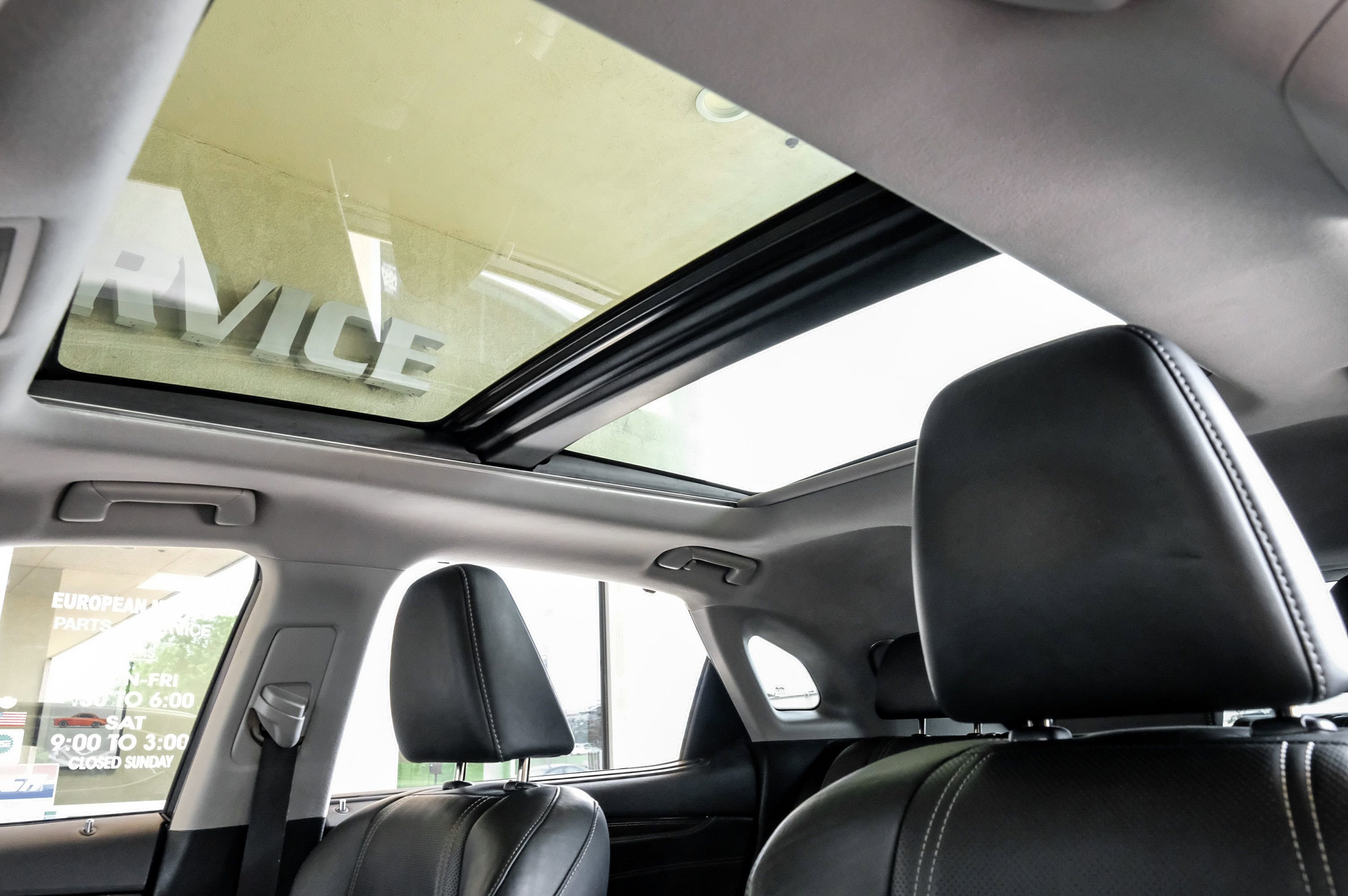 Used 2019 Lexus RX 350 FWD w/ Luxury Package image 4