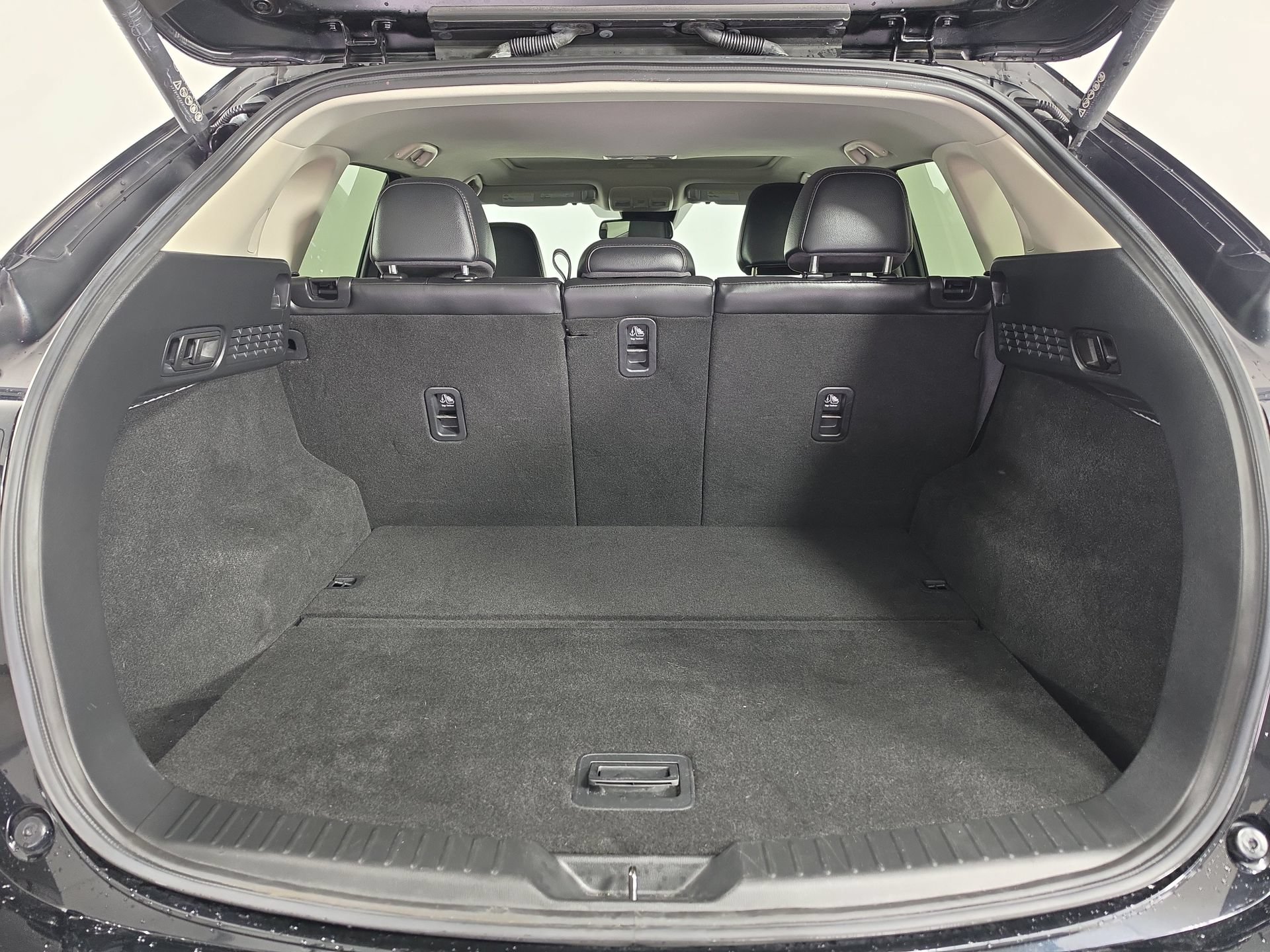 Used 2022 MAZDA CX-5 AWD 2.5 S w/ Premium Package image 12