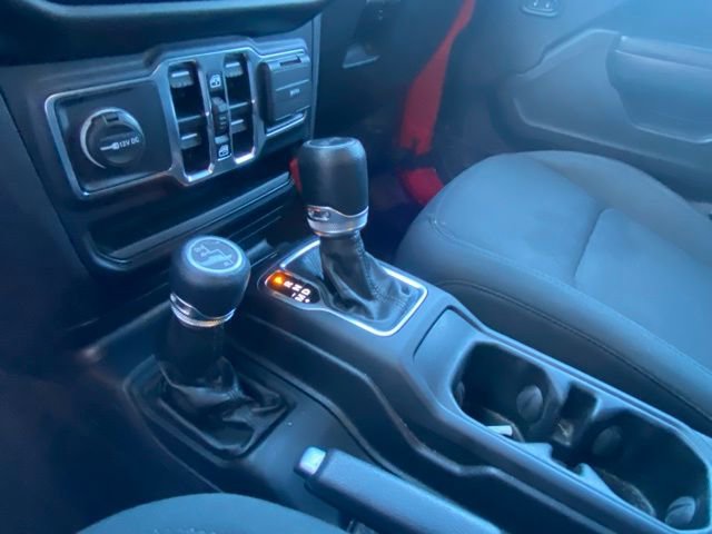 Used 2022 Jeep Wrangler Unlimited Sport image 26