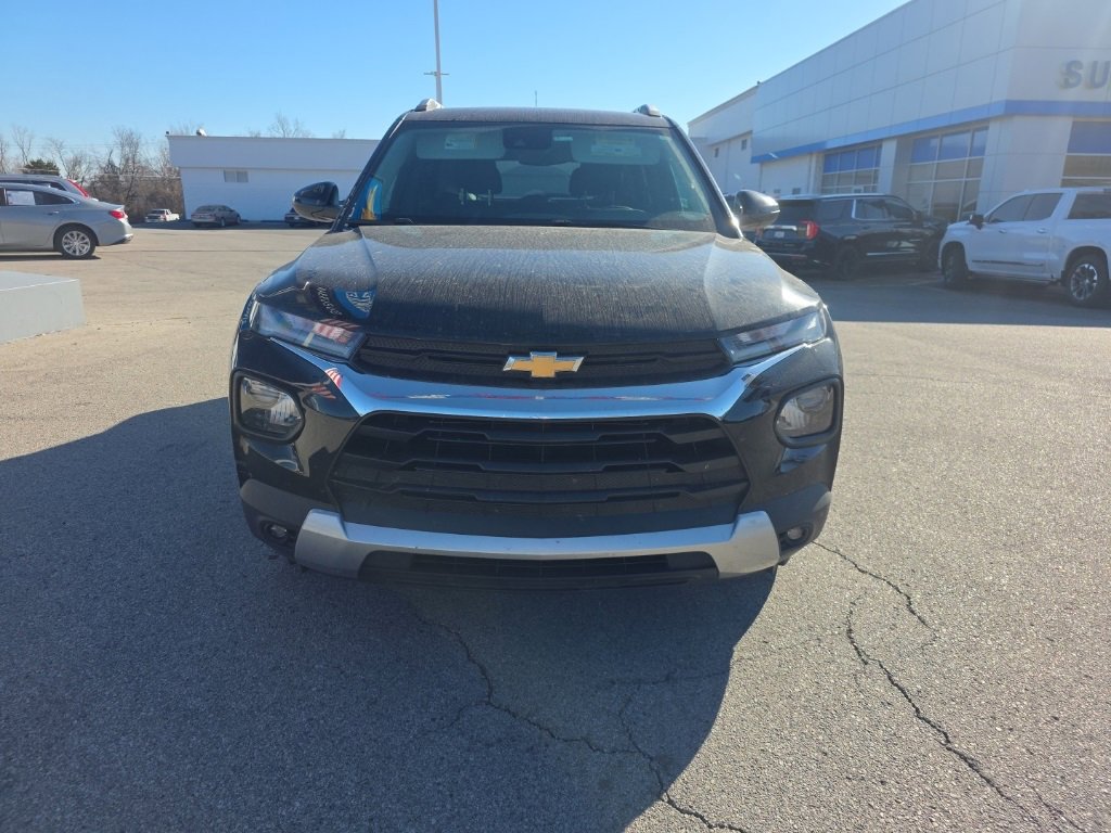 Used 2023 Chevrolet TrailBlazer LT image 2