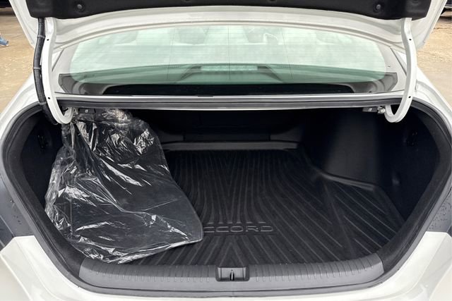 Used 2024 Honda Accord EX-L image 12