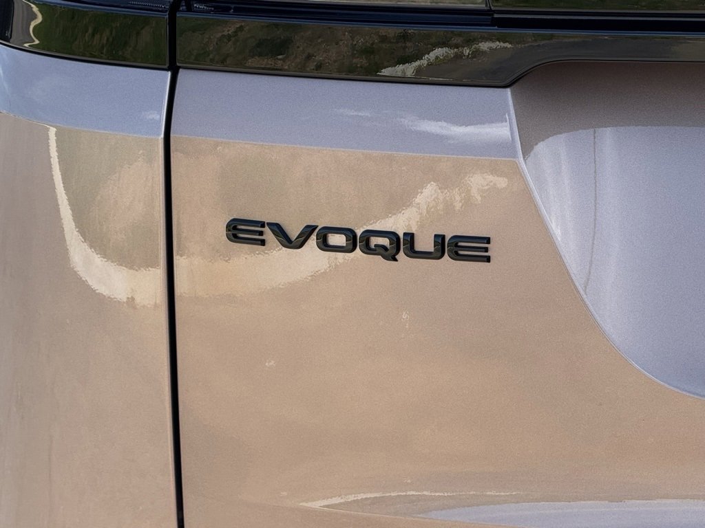 New 2026 Land Rover Range Rover Evoque Dynamic SE image 39