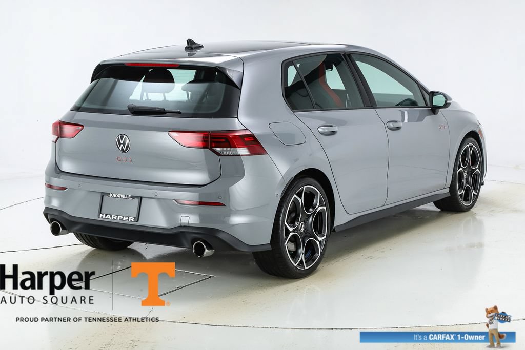 Used 2025 Volkswagen GTI Autobahn FWD image 9