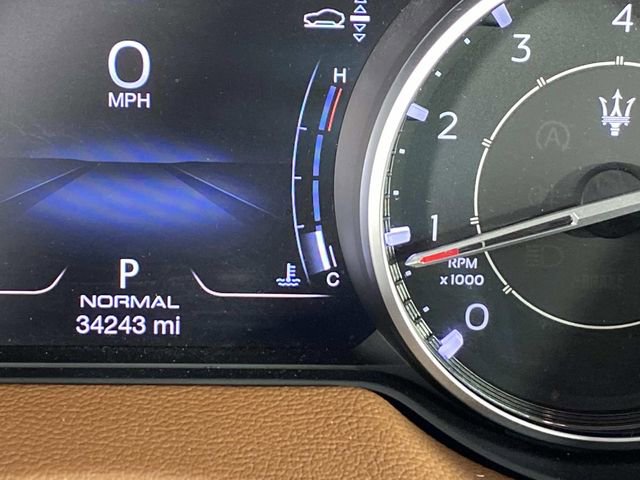 Used 2023 Maserati Levante GT AWD/4WD image 20